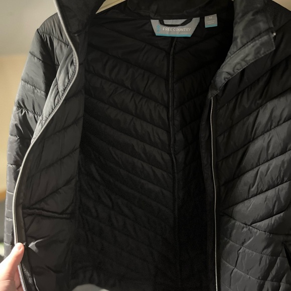 Women’s Free Country Black Puffer Thin Lightweight Fall Winter Casual ZipUp Coat - Picture 7 of 7